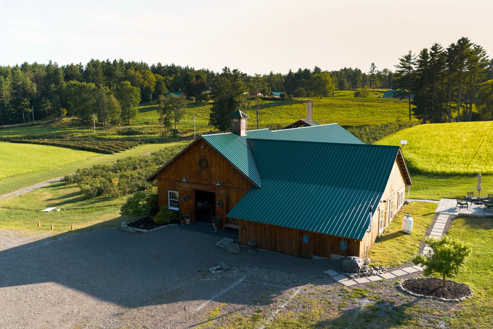 Sites Farm, Athens — Wedding Venue, Close-Up